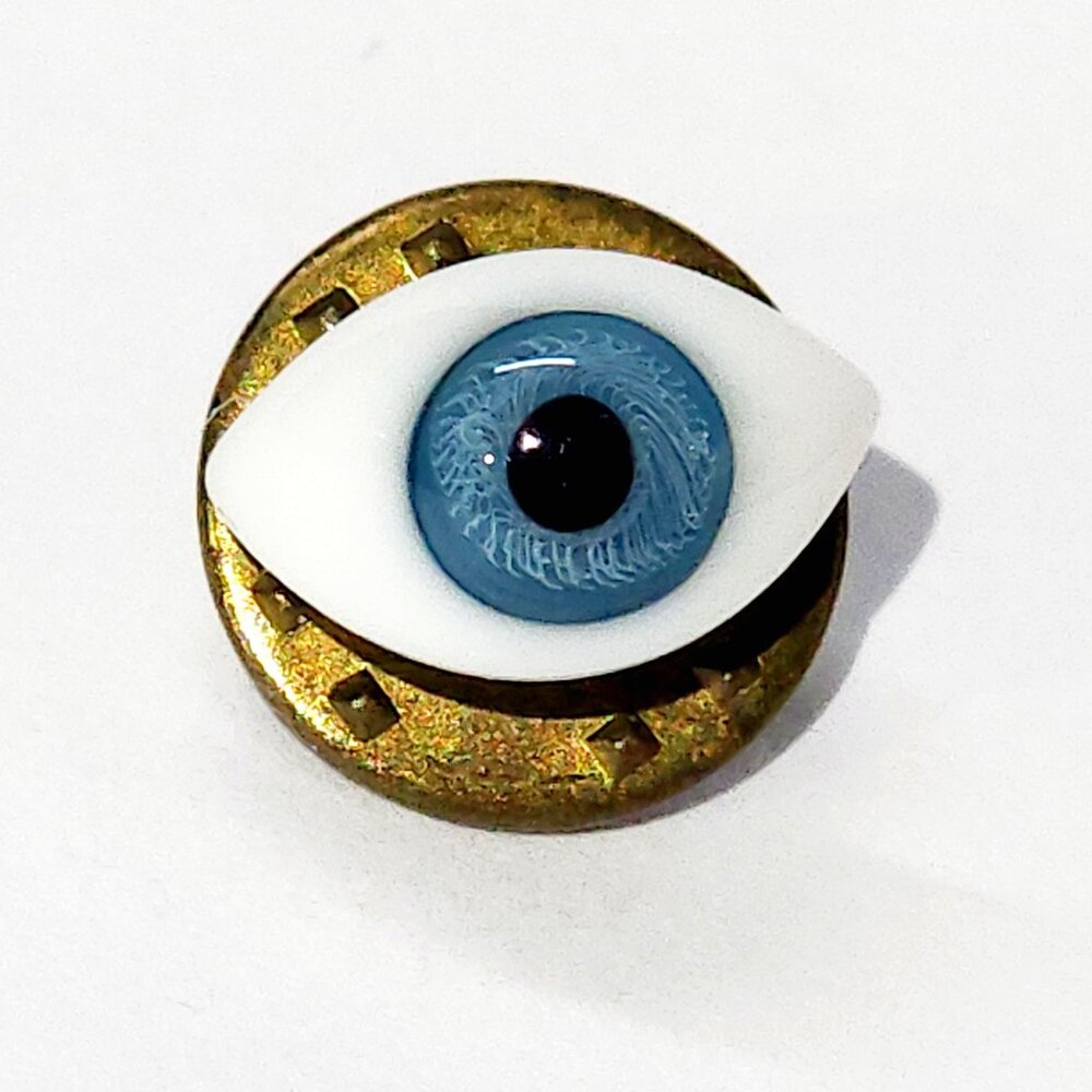 Neck Tie Pin or Tack - Vintage Glass Eye